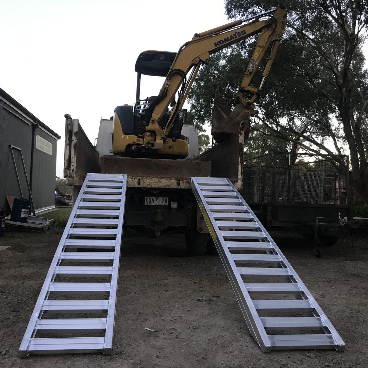 A SERIES (Rubber Track 3-8 Tonne) - Jetland