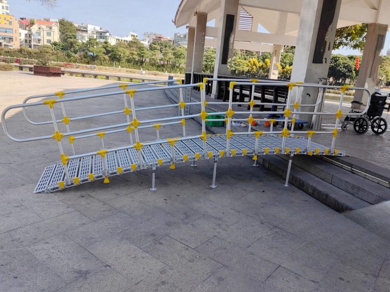 4m Ramp 4M 350kg Rolling Ramp with Handrails -JET36-4H - Jetland