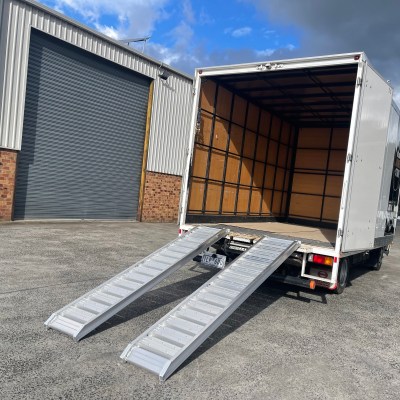 2.7M 2.4Tonne Heavy Duty Aluminium Loading Ramp(Hook Type)-JETH24-9