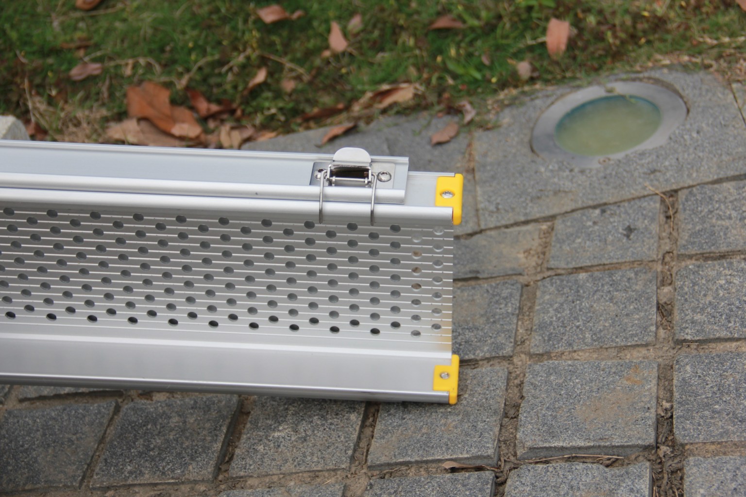 3m Ramp 3M 270kg Combination Fold & Telescopic Wheelchair Ramp-JETM307T-10 ...