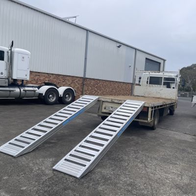 3.5m 5Tonne Heavy Duty Rubber Track Machinery Loading Ramps-JETAA504135