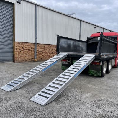 3.9m 6Tonne  Heavy Duty Rubber Track Machinery Loading Ramps-JETAA604139