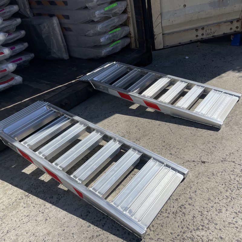 Shipping Container Loading Ramps - Jetland