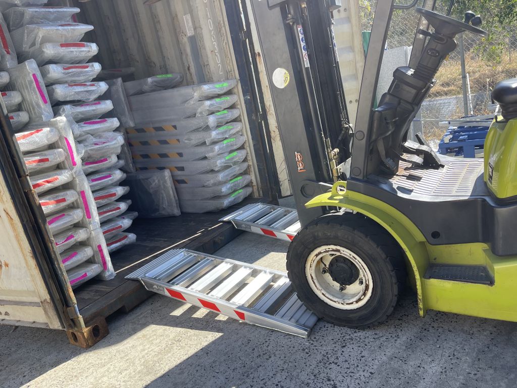 Dm175 Loading Ramp D SERIES (Two Piece type) - Jetland