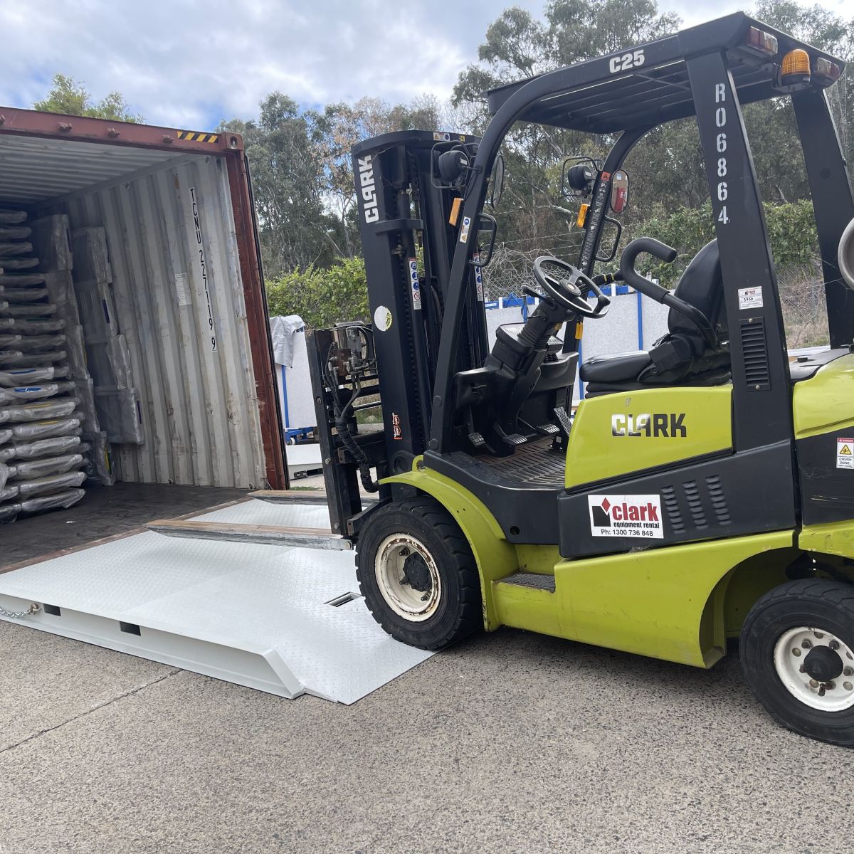 Shipping Container Loading Ramps - Jetland